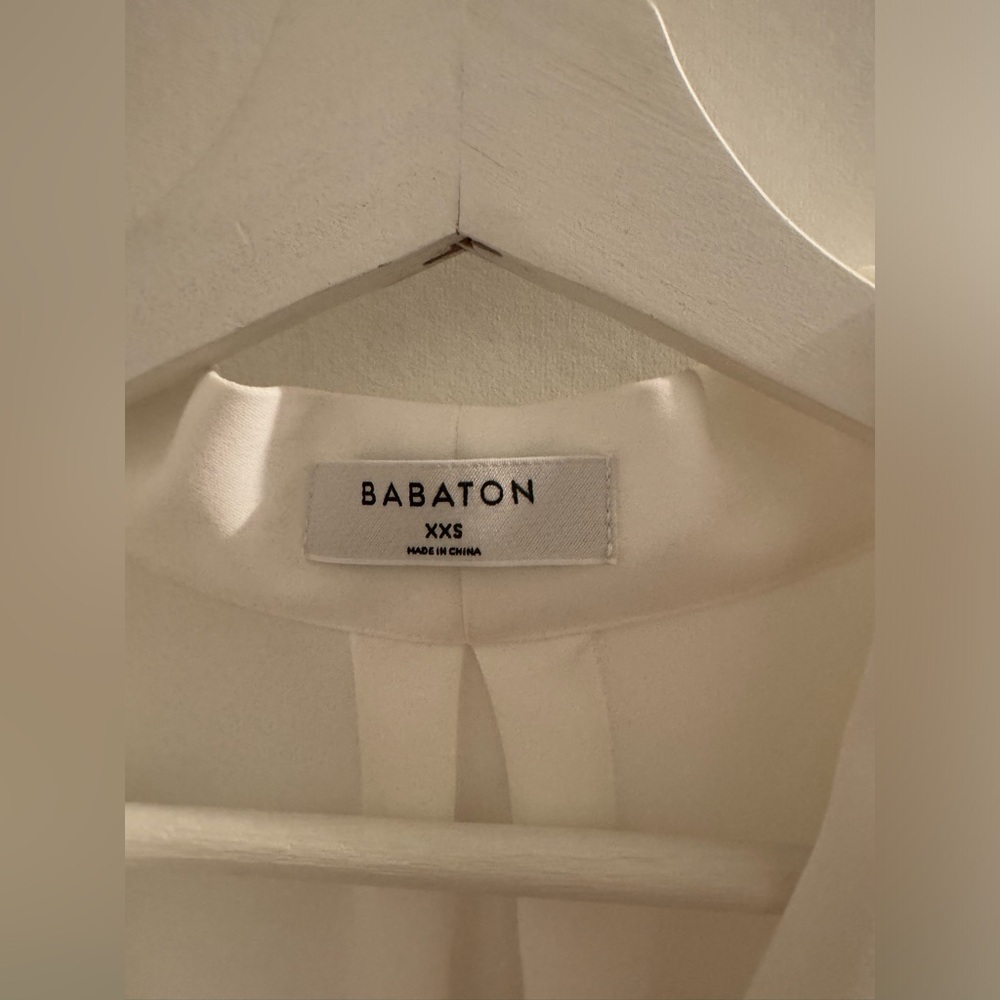 ARITZIA BLOUSE - Picture 4 of 5